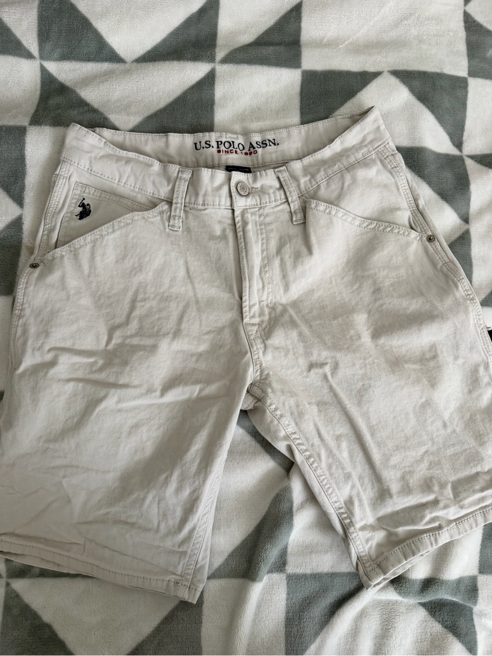 U.S. Polo Assn. Men’s Off-White Cotton Flat Front Shorts